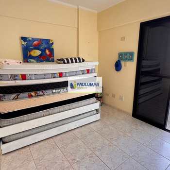 Apartamento em Mongaguá, bairro Vila Vera Cruz