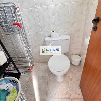 Apartamento em Mongaguá, bairro Vila Vera Cruz