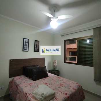 Apartamento em Mongaguá, bairro Centro