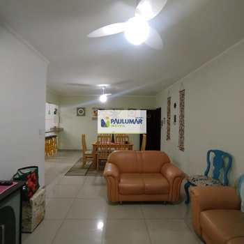 Apartamento em Mongaguá, bairro Centro