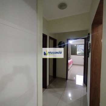 Apartamento em Mongaguá, bairro Centro