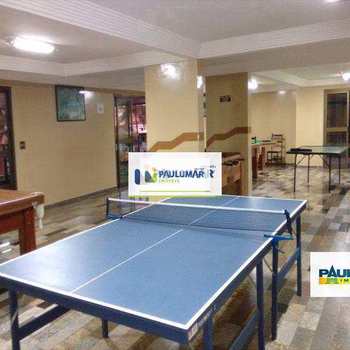 Apartamento em Mongaguá, bairro Centro