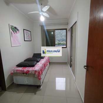 Apartamento em Mongaguá, bairro Centro