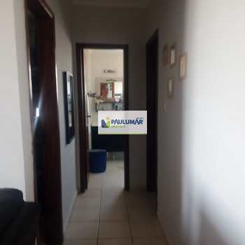 Apartamento em Mongaguá, bairro Agenor de Campos