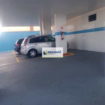 Apartamento em Mongaguá, bairro Agenor de Campos