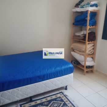 Apartamento em Mongaguá, bairro Agenor de Campos