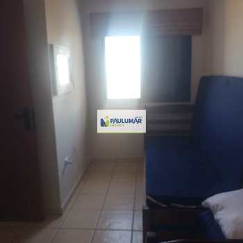 Apartamento em Mongaguá, bairro Agenor de Campos