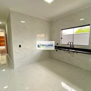 Casa em Mongaguá, bairro Santa Eugênia