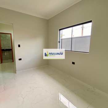 Casa em Mongaguá, bairro Santa Eugênia