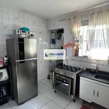 Kitnet em Mongaguá, bairro Balneário Itaóca