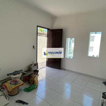 Casa em Mongaguá, bairro Jardim Colúmbia
