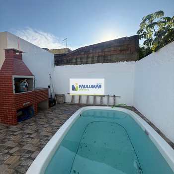 Casa em Mongaguá, bairro Jardim Colúmbia