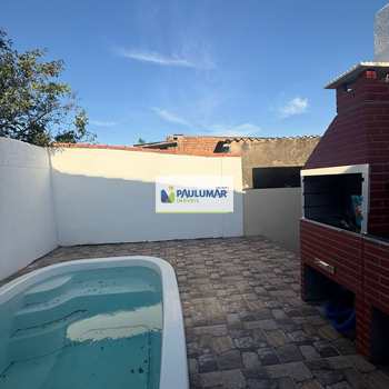 Casa em Mongaguá, bairro Jardim Colúmbia
