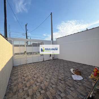 Casa em Mongaguá, bairro Jardim Colúmbia