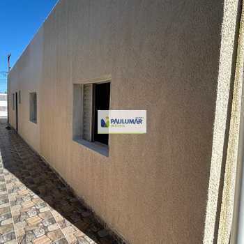 Casa em Mongaguá, bairro Jardim Colúmbia