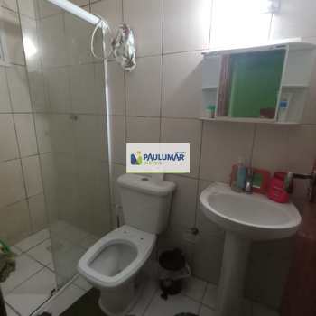 Sobrado em Mongaguá, bairro Centro