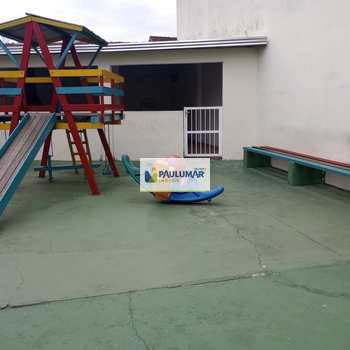 Sobrado em Mongaguá, bairro Centro