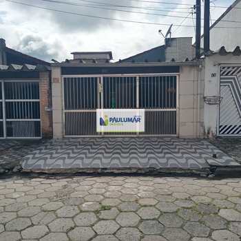 Casa em Mongaguá, bairro Vera Cruz