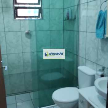Casa em Mongaguá, bairro Vera Cruz