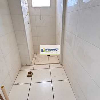 Apartamento em Mongaguá, bairro Vila São Paulo