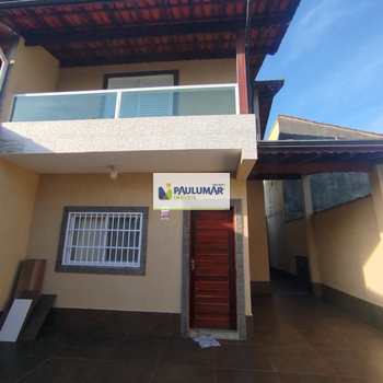 Sobrado em Mongaguá, bairro Vera Stella
