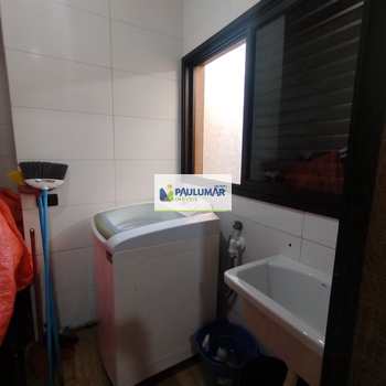 Sobrado em Mongaguá, bairro Vera Stella