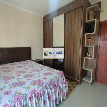 Sobrado em Mongaguá, bairro Vera Stella