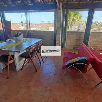 Casa em Mongaguá, bairro Itaóca