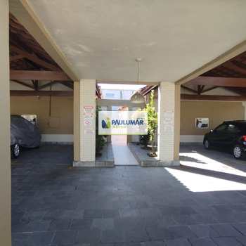 Casa de Condomínio em Praia Grande, bairro Guilhermina