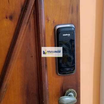 Apartamento em Praia Grande, bairro Solemar