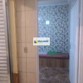 Sobrado em Mongaguá, bairro Vera Cruz