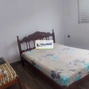 Sobrado em Mongaguá, bairro Vera Cruz