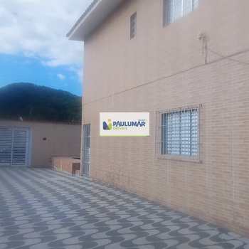 Sobrado em Mongaguá, bairro Vera Cruz