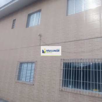 Sobrado em Mongaguá, bairro Vera Cruz