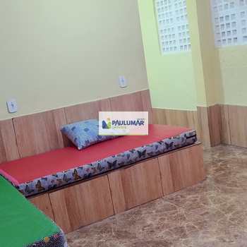 Sobrado em Mongaguá, bairro Vera Cruz