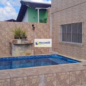 Sobrado em Mongaguá, bairro Vera Cruz
