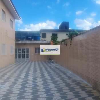 Sobrado em Mongaguá, bairro Vera Cruz