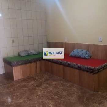 Sobrado em Mongaguá, bairro Vera Cruz