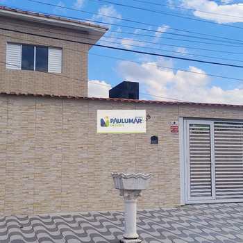 Sobrado em Mongaguá, bairro Vera Cruz