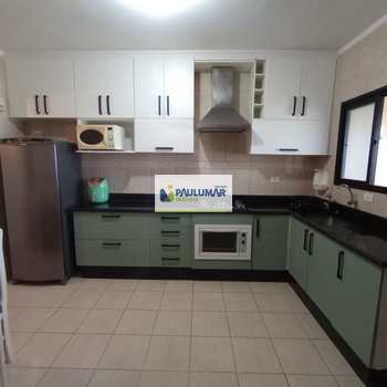 Apartamento em Mongaguá, bairro Vila Vera Cruz