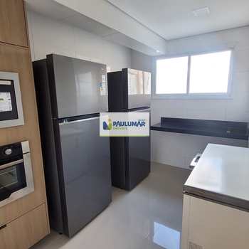 Apartamento em Praia Grande, bairro Caiçara