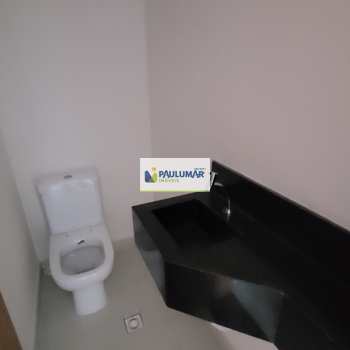 Apartamento em Praia Grande, bairro Caiçara