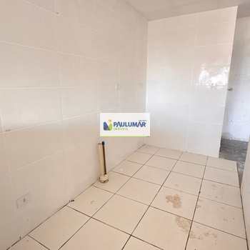 Apartamento em Mongaguá, bairro Vila São Paulo