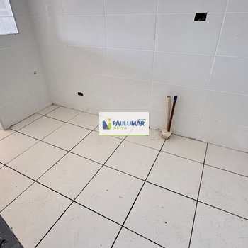 Apartamento em Mongaguá, bairro Vila São Paulo