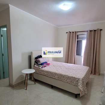 Apartamento em Praia Grande, bairro Tupi