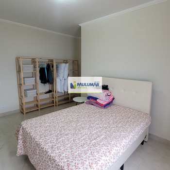 Apartamento em Praia Grande, bairro Tupi