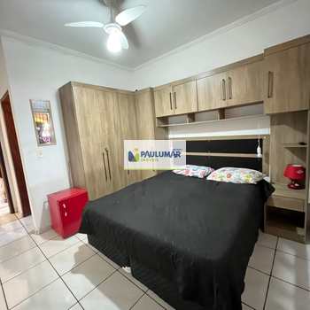 Casa em Mongaguá, bairro Itaguaí