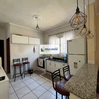 Casa em Mongaguá, bairro Itaguaí