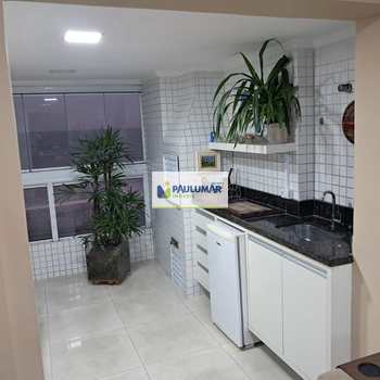 Apartamento em Mongaguá, bairro Centro