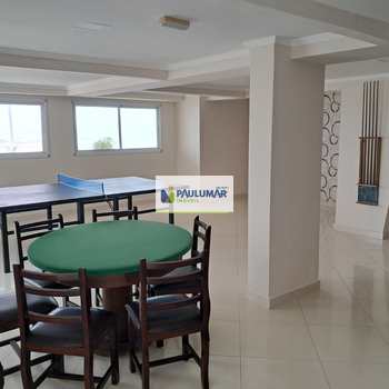Apartamento em Mongaguá, bairro Centro